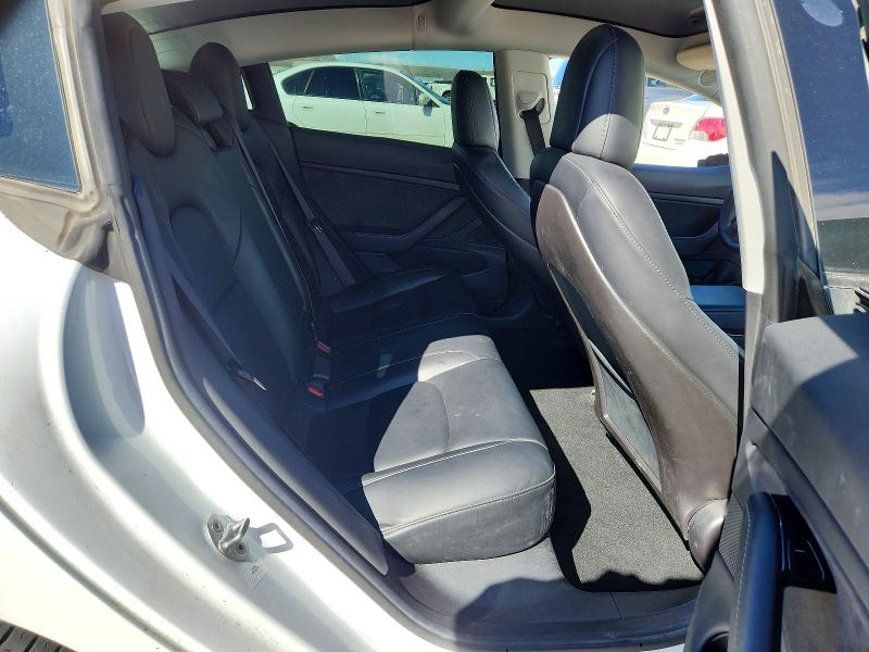 Продажа на аукционе авто 2019 Tesla Model 3, vin: 5YJ3E1EB1KF511168, номер лота: 48076346