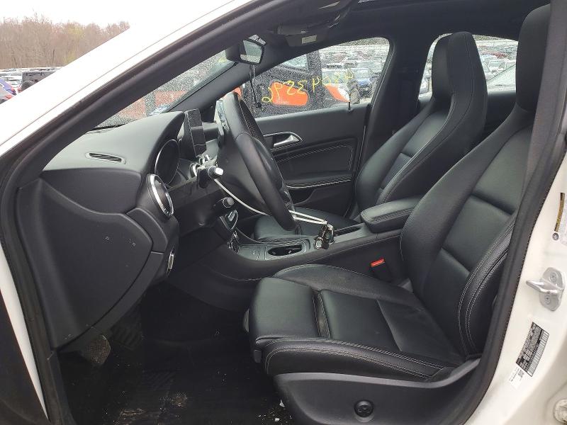 Продажа на аукционе авто 2018 Mercedes-benz Cla, vin: WDDSJ4GB8JN607780, номер лота: 48043596