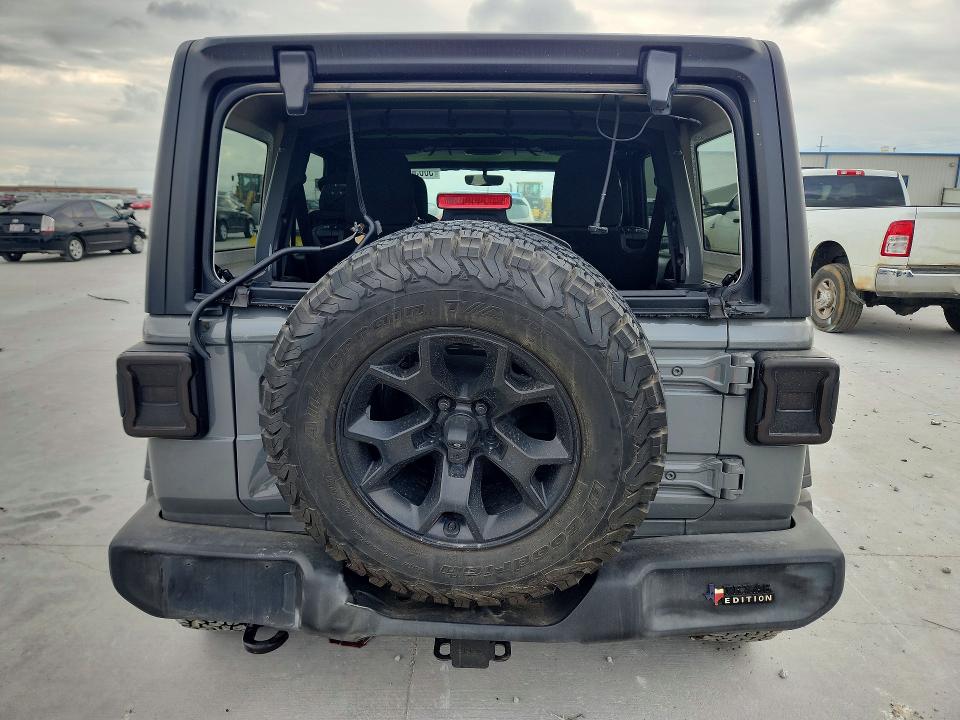 50056336 :رقم المزاد ، 1C4HJXDNXJW289238 vin ، 2018 Jeep Wrangler Unlimited مزاد بيع