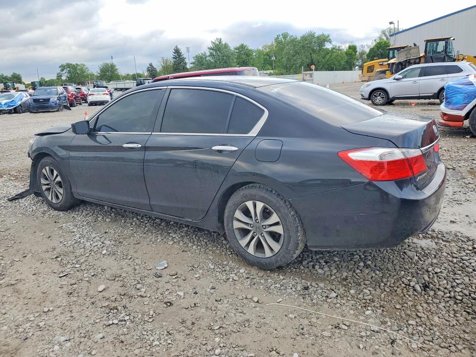 Продажа на аукционе авто 2015 Honda Accord, vin: 1HGCR2F39FA221553, номер лота: 52018026