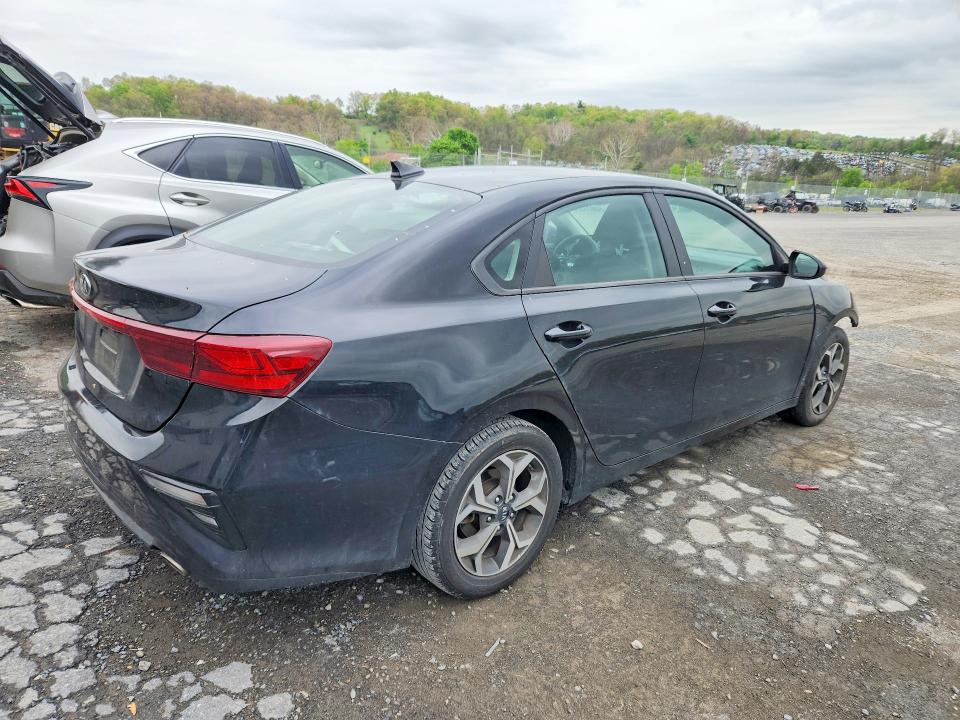 Продажа на аукционе авто 2021 Kia Forte, vin: 3KPF24AD7ME351241, номер лота: 50977376