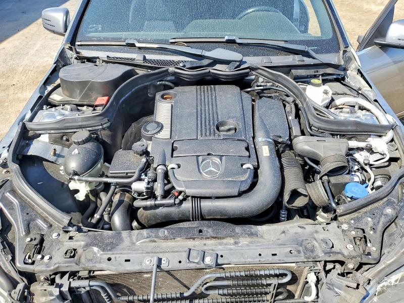 Продажа на аукционе авто 2014 Mercedes-benz C, vin: WDDGF4HBXER316220, номер лота: 51279766