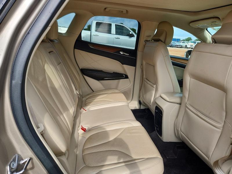 51039496 :رقم المزاد ، 5LMCJ1A96FUJ33076 vin ، 2015 Lincoln Mkc مزاد بيع