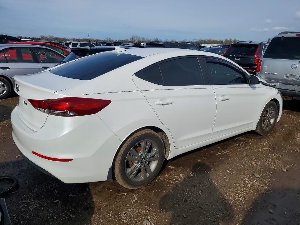 Продажа на аукционе авто 2018 Hyundai Elantra, vin: 5NPD84LF4JH360300, номер лота: 49979226