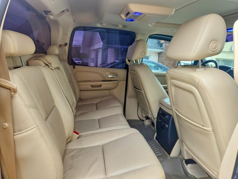 Продажа на аукционе авто 2007 Cadillac Escalade, vin: 3GYFK62817G314542, номер лота: 50071536