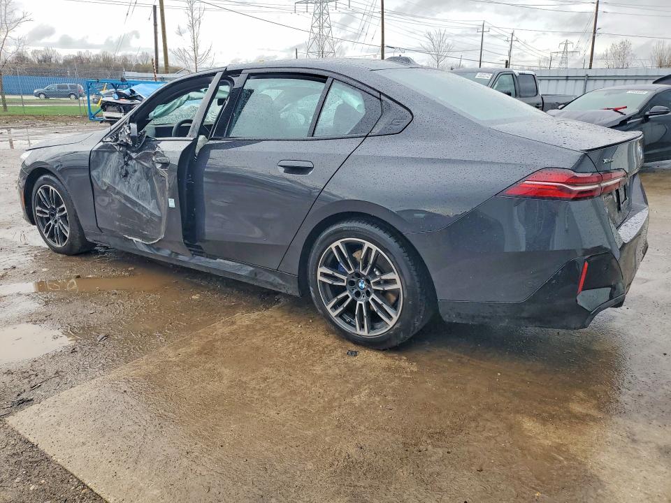 Продажа на аукционе авто 2026 Bmw 530, vin: WBA53FJ01TCW43276, номер лота: 49898326