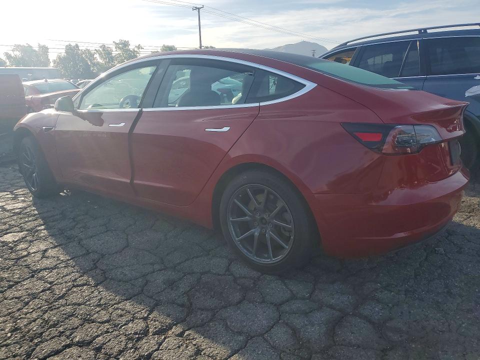 Продажа на аукционе авто 2019 Tesla Model 3, vin: 5YJ3E1EA5KF298930, номер лота: 51492376