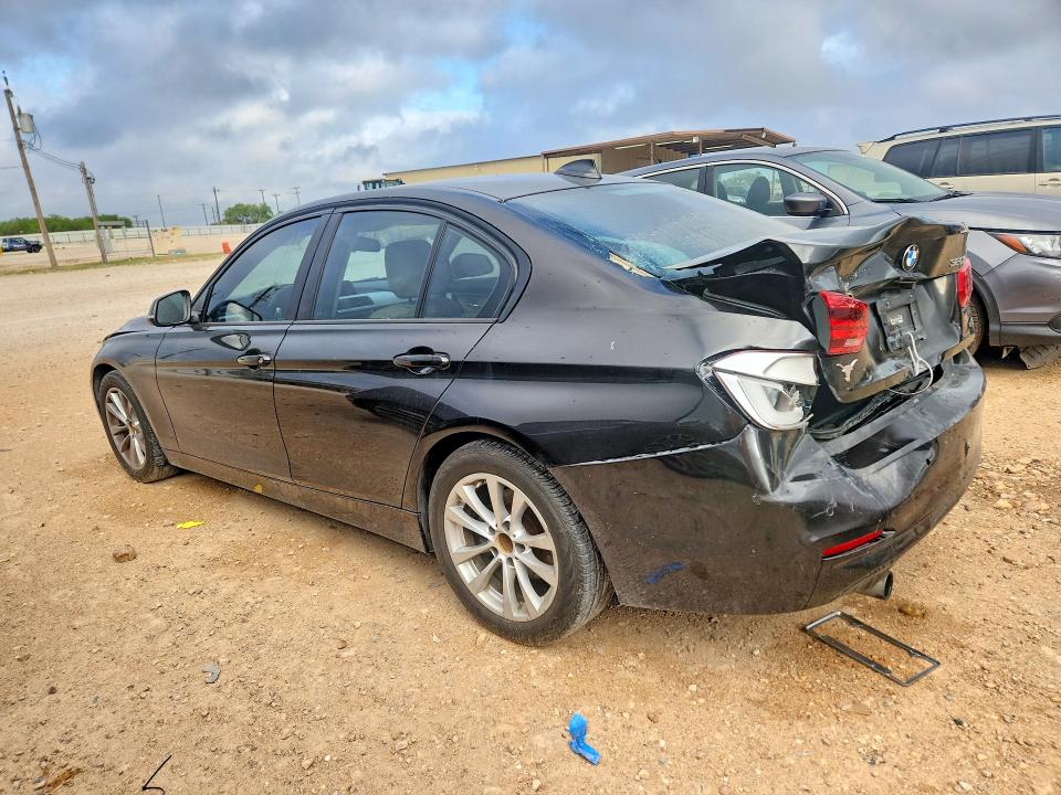 Продажа на аукционе авто 2017 Bmw 320, vin: WBA8E1G32HNU15858, номер лота: 49162516