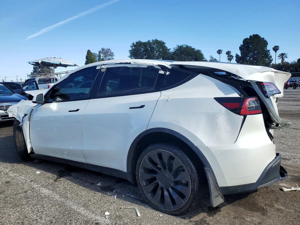 Продаж на аукціоні авто 2023 Tesla Model Y, vin: 7SAYGAEE1PF629628, номер лоту: 51177466