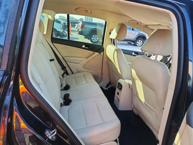 Продажа на аукционе авто 2017 Volkswagen Tiguan, vin: WVGAV7AX6HK018895, номер лота: 51094396