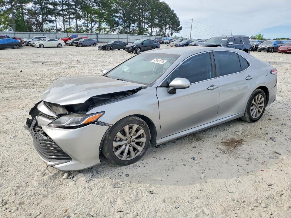 2020 Toyota Camry მანქანა იყიდება აუქციონზე, vin: 4T1C11AK1LU957259, აუქციონის ნომერი: 49481516