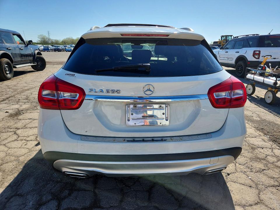 50464066 :رقم المزاد ، WDCTG4EB7GJ197791 vin ، 2016 Mercedes-benz Gla مزاد بيع