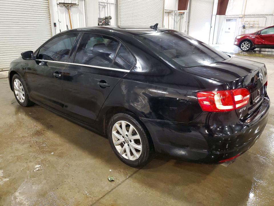 50352336 :رقم المزاد ، 3VWDP7AJ0DM379627 vin ، 2013 Volkswagen Jetta مزاد بيع