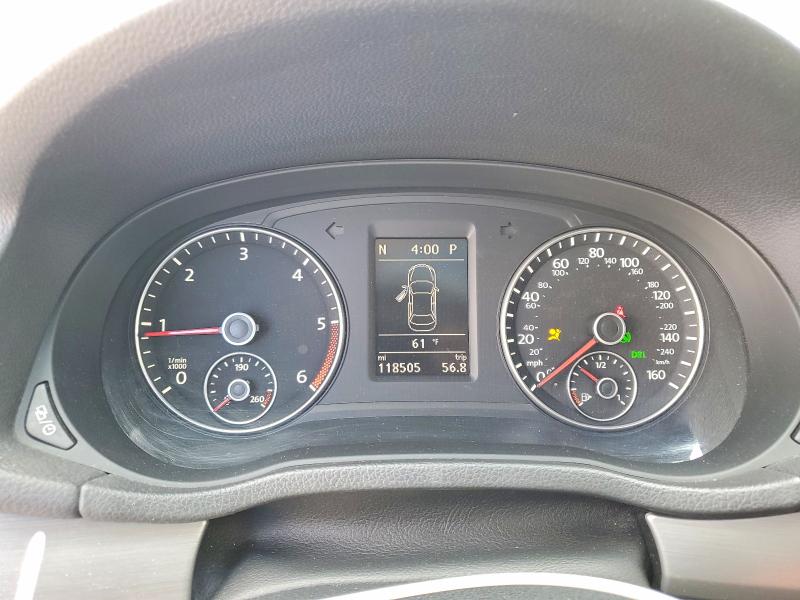 50820756 :رقم المزاد ، 1VWBV7A32FC065481 vin ، 2015 Volkswagen Passat مزاد بيع