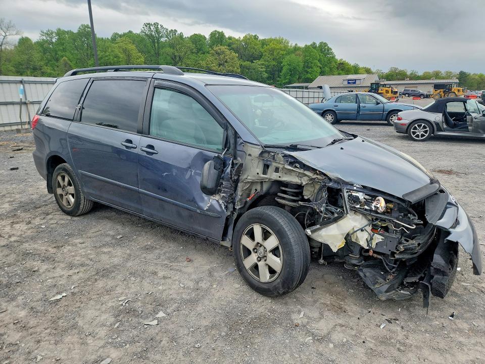 Aukcja sprzedaży 2010 Toyota Sienna, vin: 5TDKK4CC4AS330173, numer aukcji: 51383186