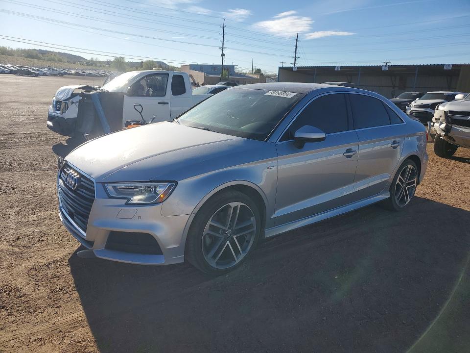 48898856 :رقم المزاد ، WAUJ8GFF1J1034376 vin ، 2018 Audi A3 مزاد بيع