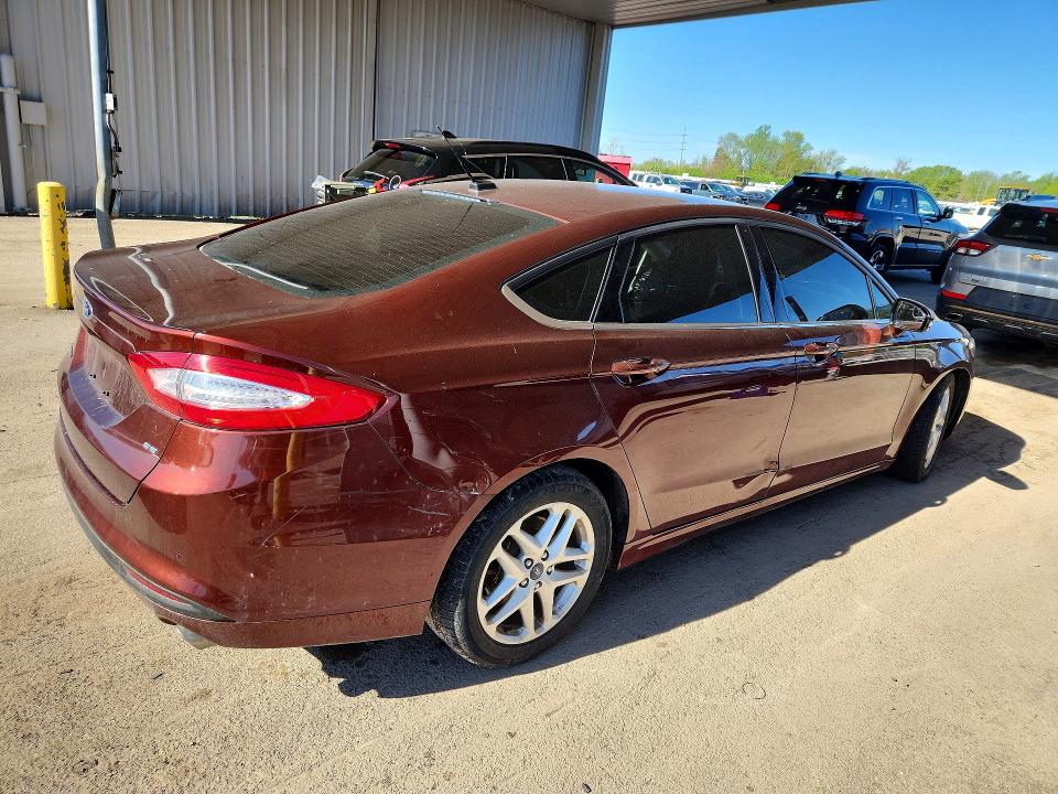 50619966 :رقم المزاد ، 3FA6P0H76GR113197 vin ، 2016 Ford Fusion مزاد بيع