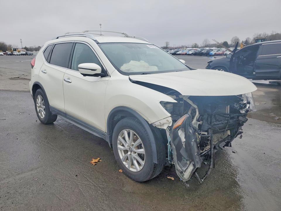 47911676 :رقم المزاد ، KNMAT2MV6HP530926 vin ، 2017 Nissan Rogue مزاد بيع