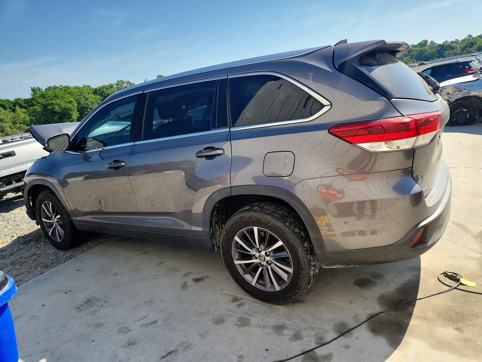 Aukcja sprzedaży 2018 Toyota Highlander, vin: 5TDKZRFH1JS265475, numer aukcji: 49650686