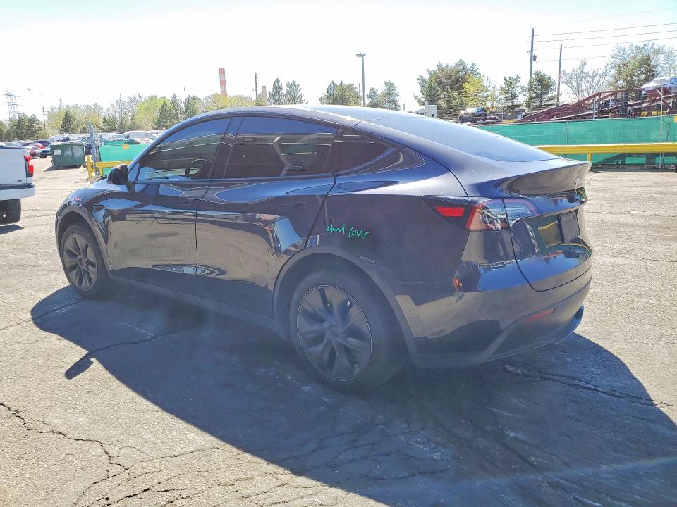 48689356 :رقم المزاد ، 7SAYGDED3RF202981 vin ، 2024 Tesla Model Y مزاد بيع