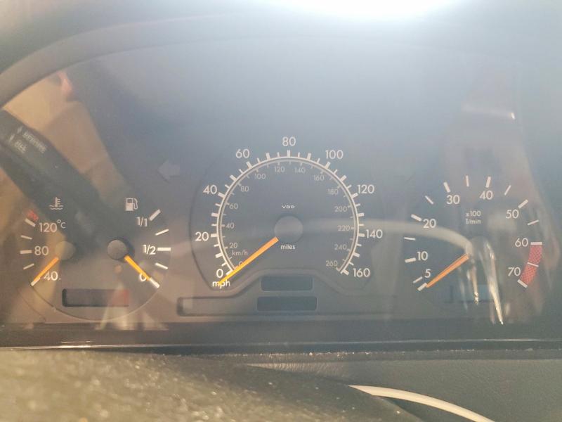 Aukcja sprzedaży 2000 Mercedes-benz C, vin: WDBHA29G6YA860811, numer aukcji: 49868076