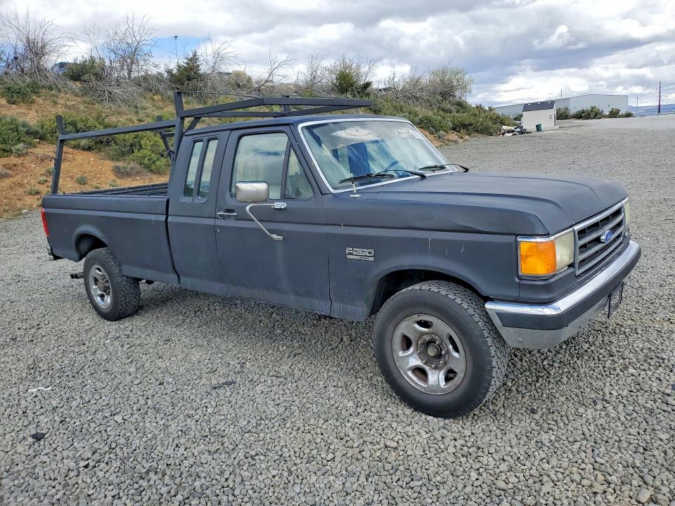 50625796 :رقم المزاد ، 1FTHX25H3LKB03558 vin ، 1990 Ford F250 مزاد بيع