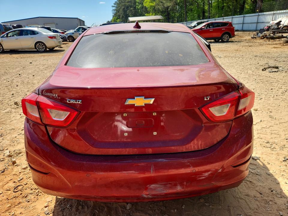 Продажа на аукционе авто 2019 Chevrolet Cruze, vin: 1G1BE5SM8K7141683, номер лота: 49568696