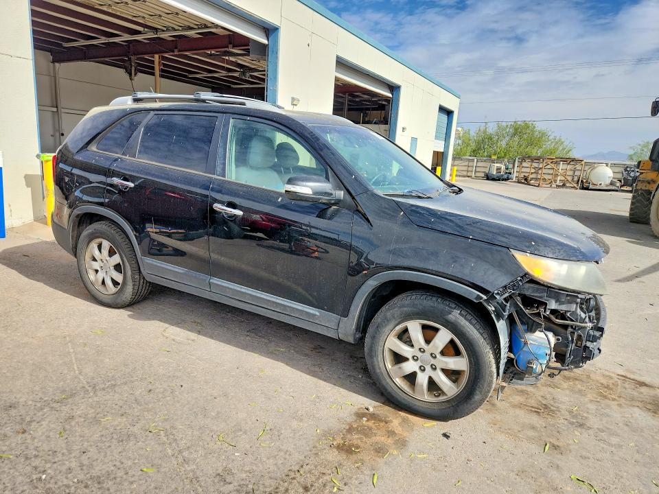 51044816 :رقم المزاد ، 5XYKT4A62DG405450 vin ، 2013 Kia Sorento مزاد بيع