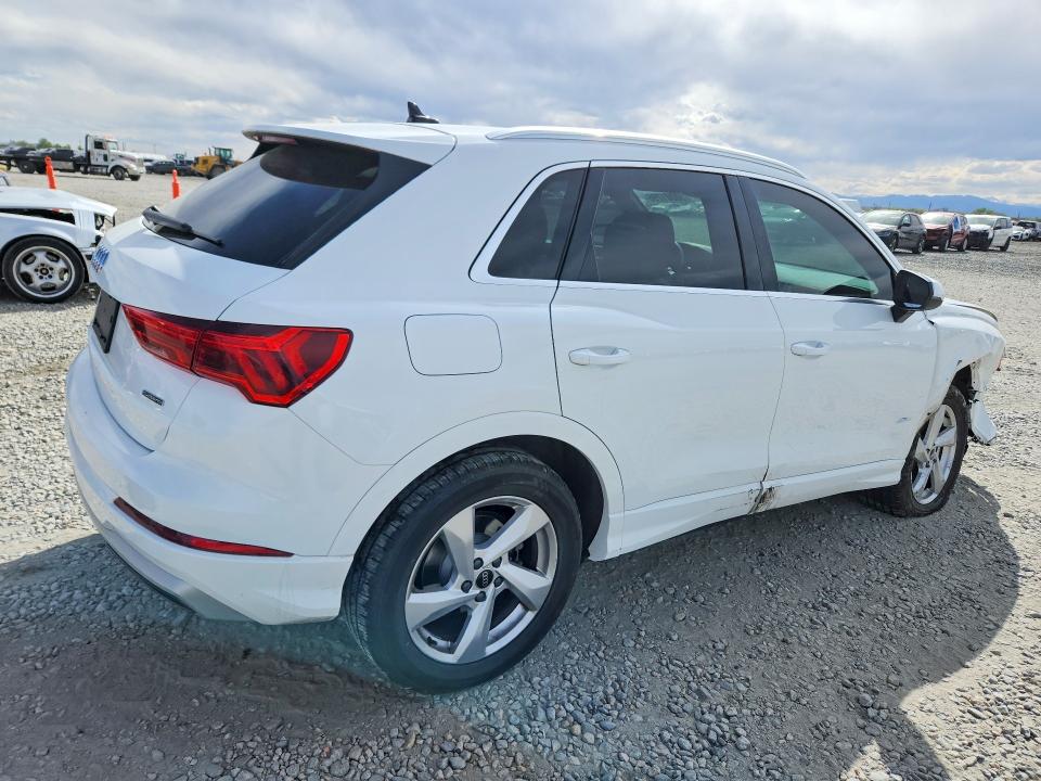 2021 Audi Q3 მანქანა იყიდება აუქციონზე, vin: WA1AUCF39M1064852, აუქციონის ნომერი: 50001796