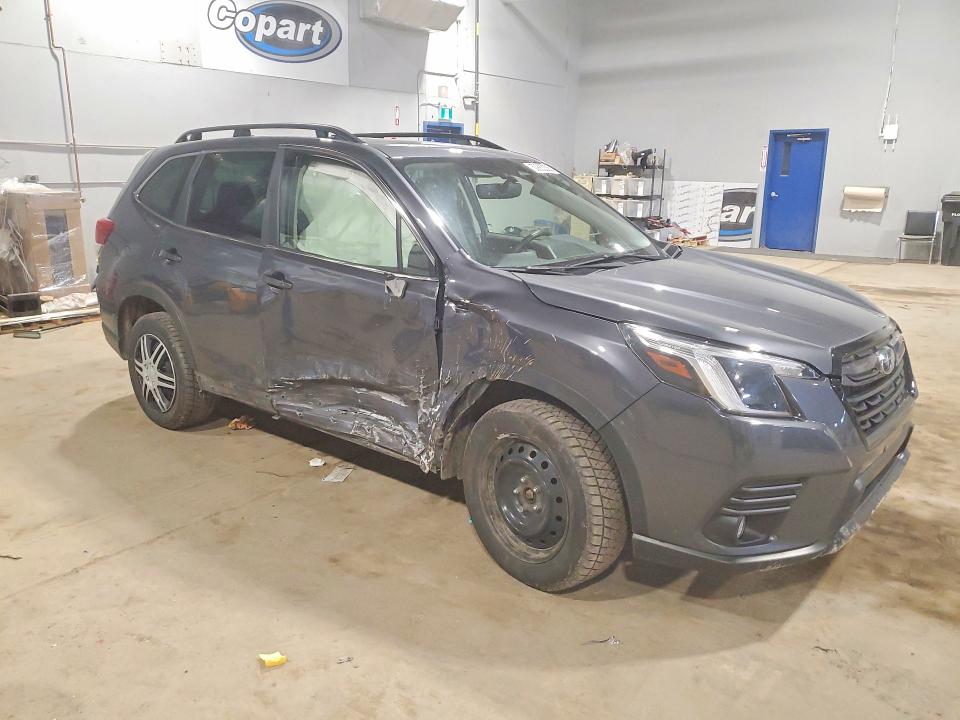 50883336 :رقم المزاد ، JF2SKEPC9NH458890 vin ، 2022 Subaru Forester مزاد بيع