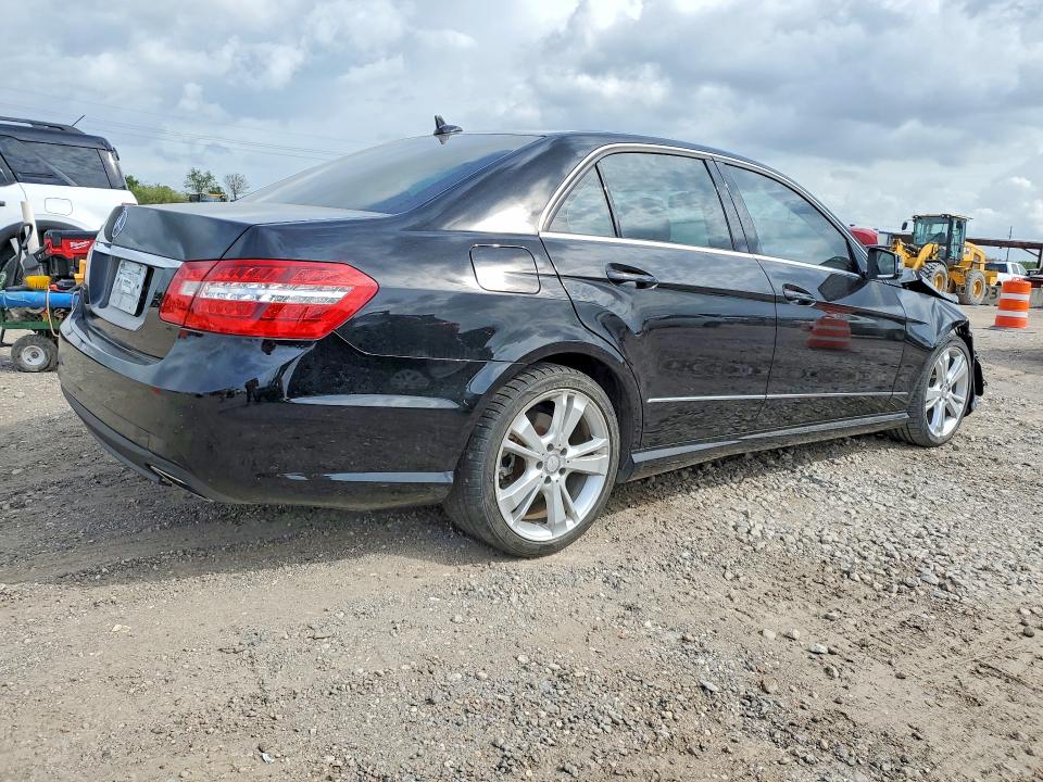 2013 Mercedes-benz E მანქანა იყიდება აუქციონზე, vin: WDDHF5KB9DA730587, აუქციონის ნომერი: 48470426