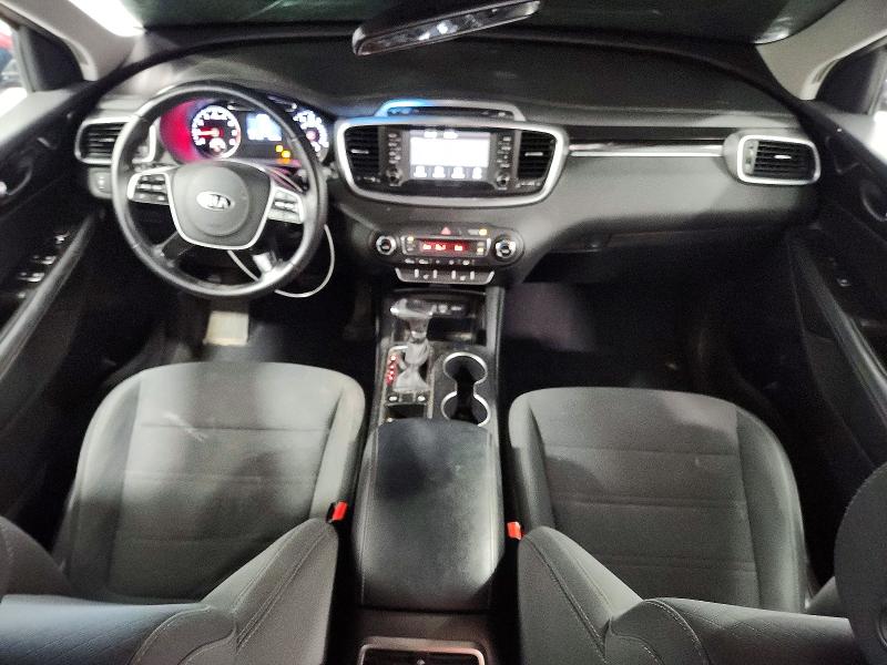 49731406 :رقم المزاد ، 5XYPG4A32KG557158 vin ، 2019 Kia Sorento مزاد بيع