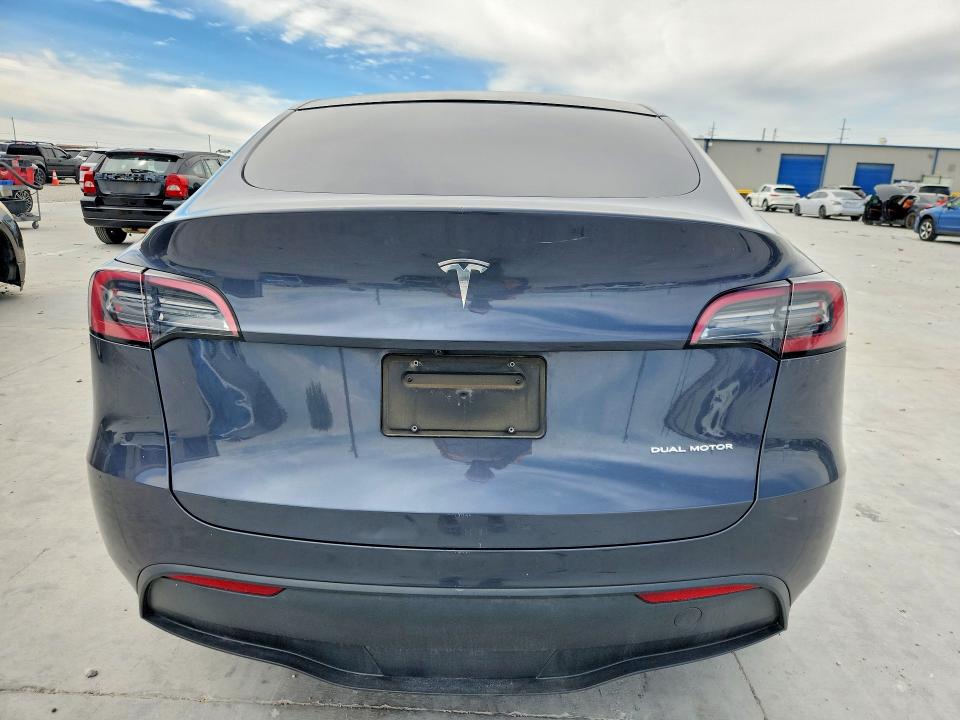 Продажа на аукционе авто 2023 Tesla Model Y, vin: 7SAYGDEE8PA053101, номер лота: 48023006
