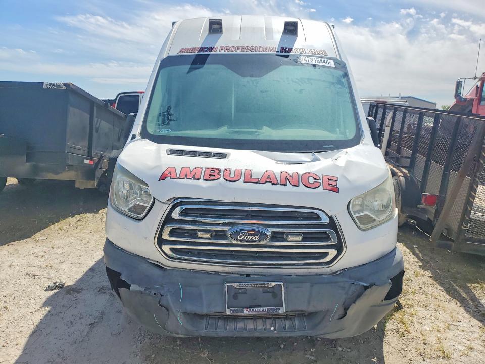 47815446 :رقم المزاد ، 1FDYR2XV5FKB29625 vin ، 2015 Ford Transit مزاد بيع