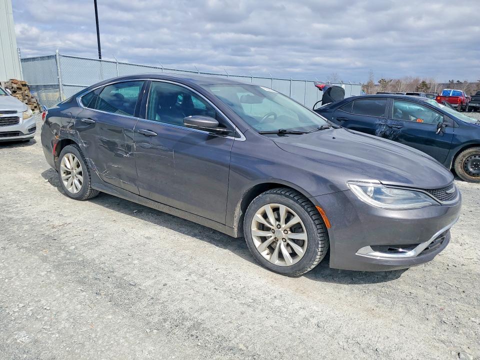 50305926 :رقم المزاد ، 1C3CCCCG6FN703679 vin ، 2015 Chrysler 200 مزاد بيع