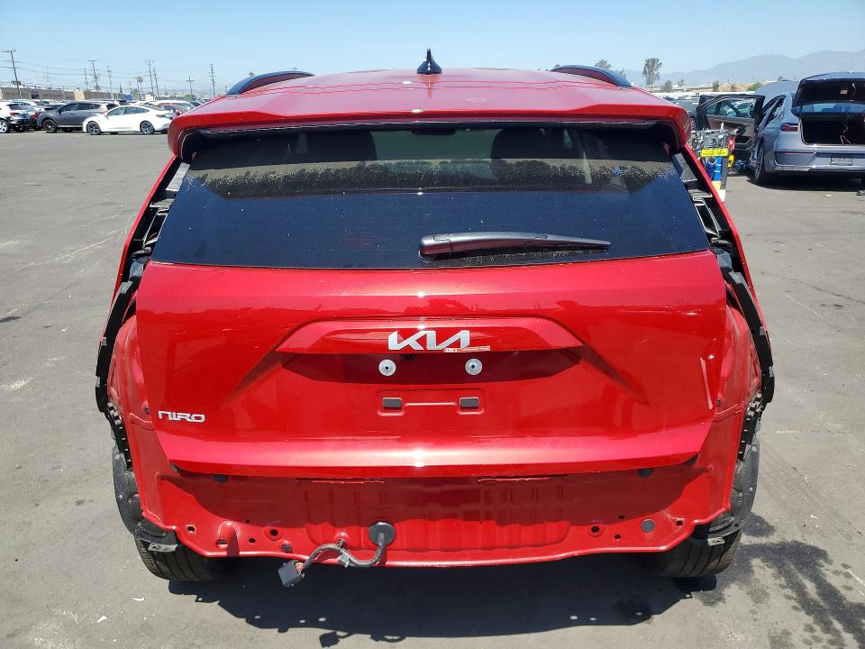 2025 Kia Niro Ev მანქანა იყიდება აუქციონზე, vin: KNDCR3L18S5145351, აუქციონის ნომერი: 49034156
