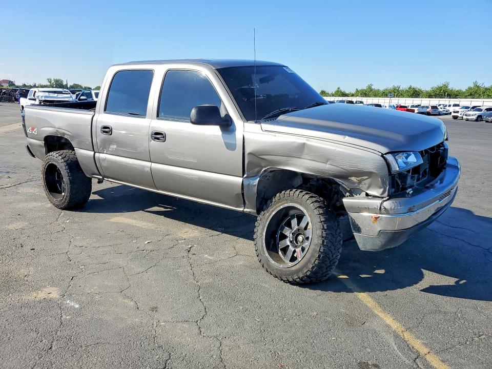 51006156 :رقم المزاد ، 2GCEK13V071100983 vin ، 2007 Chevrolet Silverado مزاد بيع