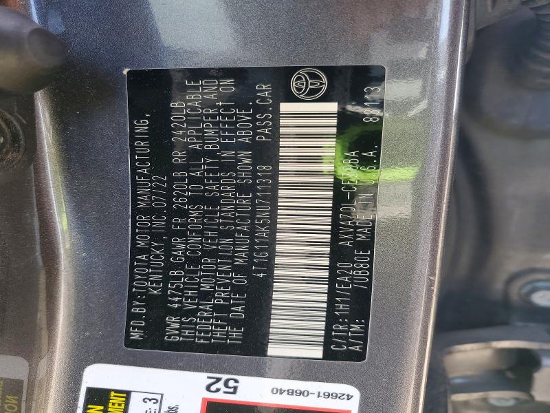 51509896 :رقم المزاد ، 4T1G11AK5NU711318 vin ، 2022 Toyota Camry مزاد بيع