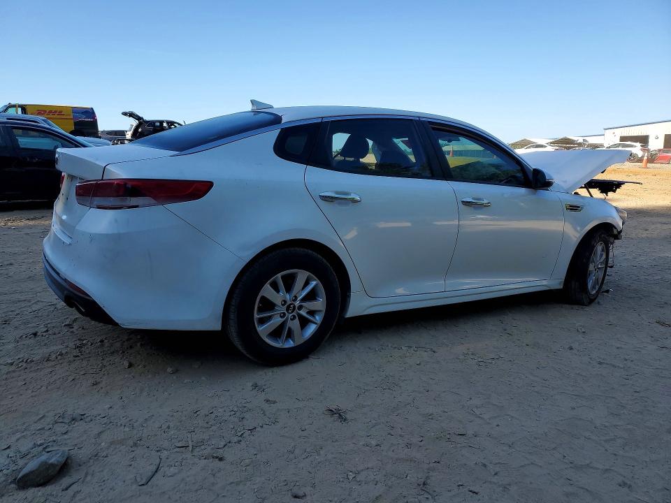 Продаж на аукціоні авто 2016 Kia Optima, vin: KNAGT4L39G5092822, номер лоту: 49998756