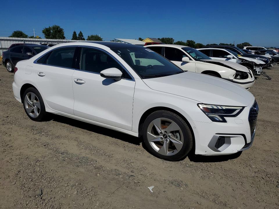 2024 Audi A3 მანქანა იყიდება აუქციონზე, vin: WAUAUDGY6RA083224, აუქციონის ნომერი: 48980596