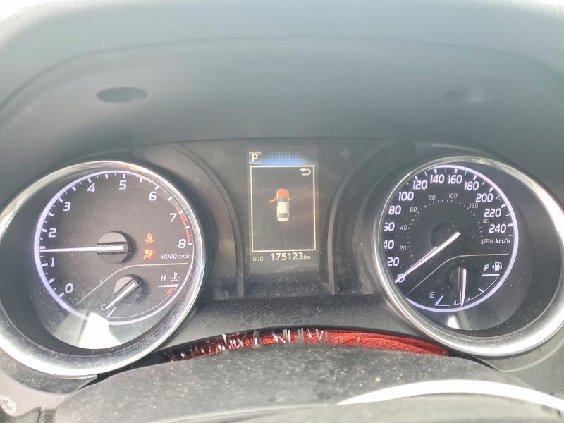 48535436 :رقم المزاد ، 4T1B11HK5JU124871 vin ، 2018 Toyota Camry مزاد بيع