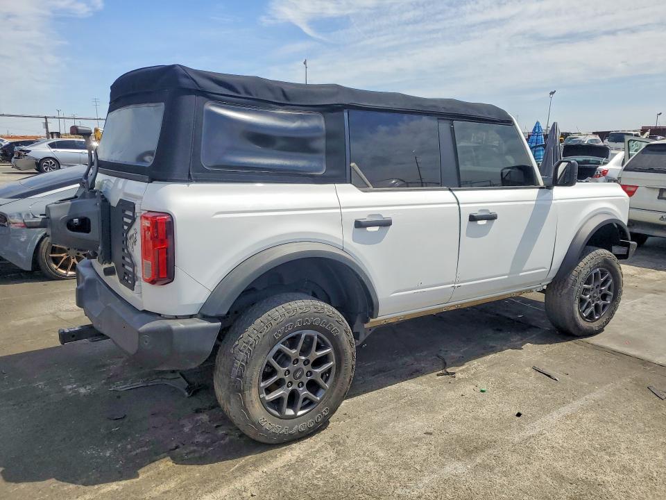 2022 Ford Bronco მანქანა იყიდება აუქციონზე, vin: 1FMDE5BH3NLB16572, აუქციონის ნომერი: 48870366