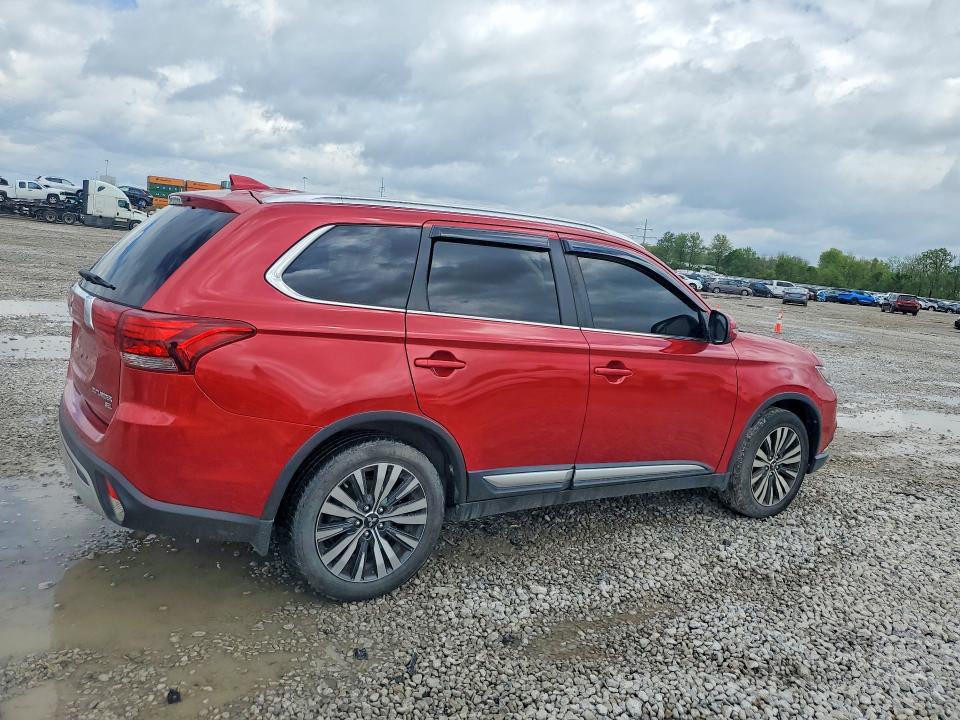 51708046 :رقم المزاد ، JA4AZ3A31KZ005351 vin ، 2019 Mitsubishi Outlander مزاد بيع