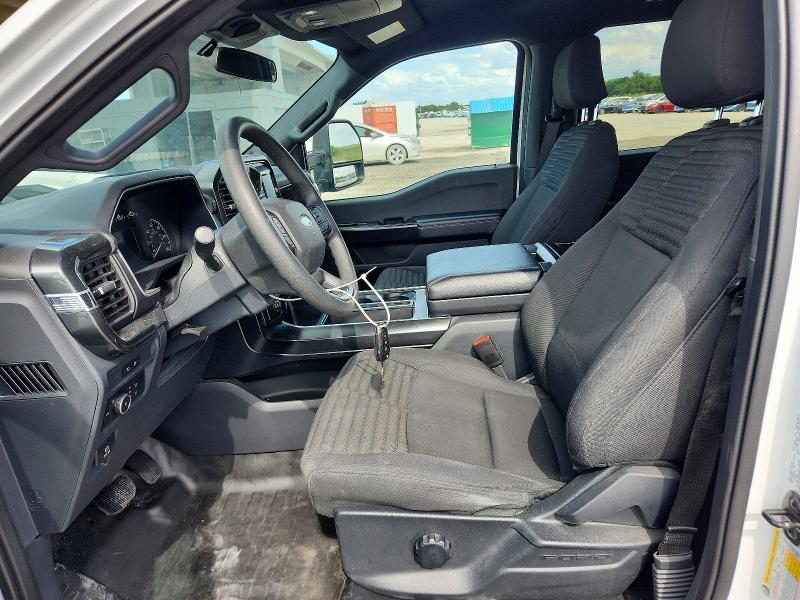 50738556 :رقم المزاد ، 1FTEW1C53NFC38141 vin ، 2022 Ford F150 مزاد بيع