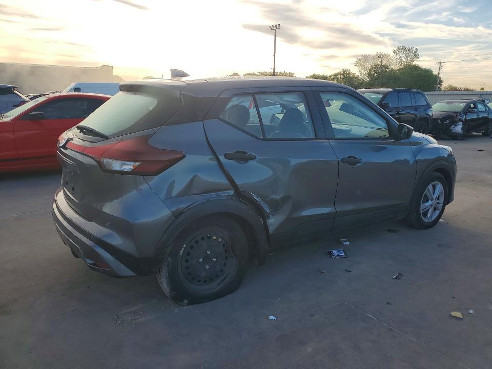 49009086 :رقم المزاد ، 3N1CP5BV2ML532134 vin ، 2021 Nissan Kicks مزاد بيع