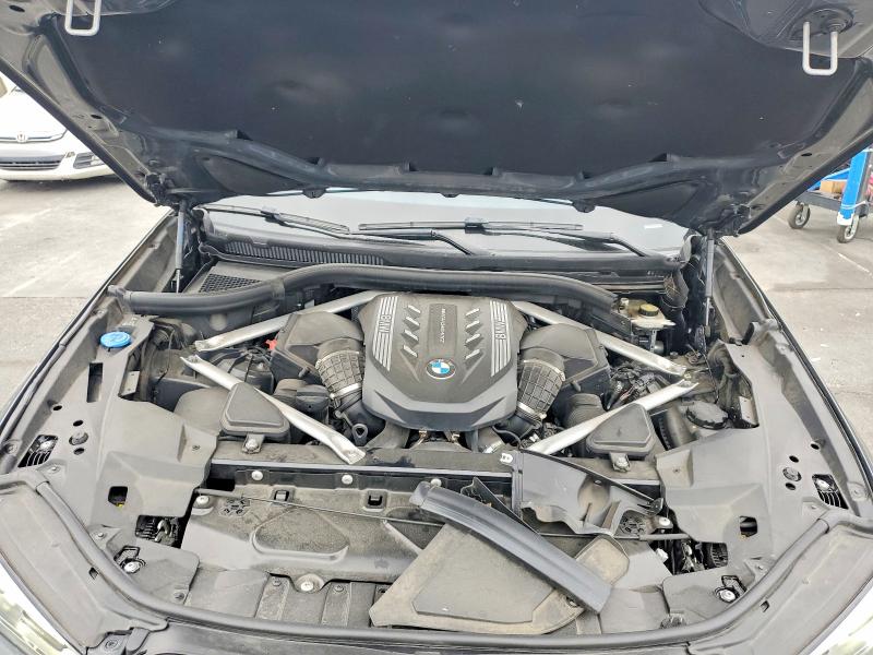 48712126 :رقم المزاد ، 5UXCY8C0XM9H45390 vin ، 2021 Bmw X6 مزاد بيع