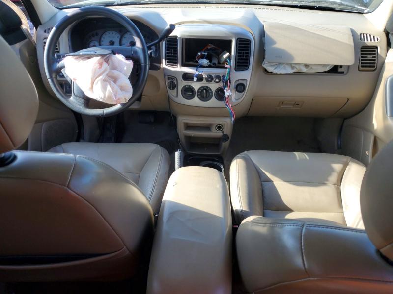 50484106 :رقم المزاد ، 1FMCU94164KB68904 vin ، 2004 Ford Escape مزاد بيع