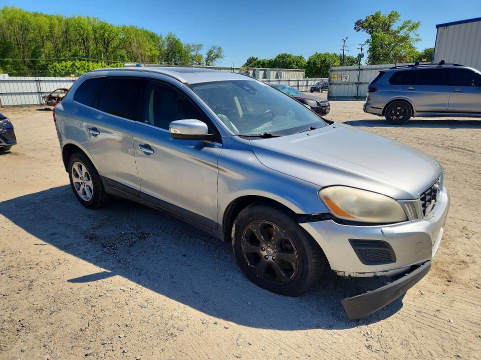 2013 Volvo Xc60 მანქანა იყიდება აუქციონზე, vin: YV4952DL6D2412634, აუქციონის ნომერი: 53659926