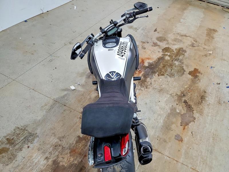 49986286 :رقم المزاد ، ZDM13BLW5DB011906 vin ، 2013 Ducati Diavel مزاد بيع