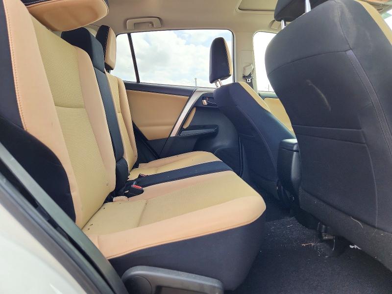 49643736 :رقم المزاد ، JTMWFREV9JJ726954 vin ، 2018 Toyota Rav4 مزاد بيع
